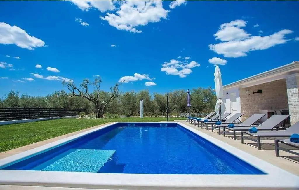 Villa Nikolas By Aneo Travel Kastelir 0*,